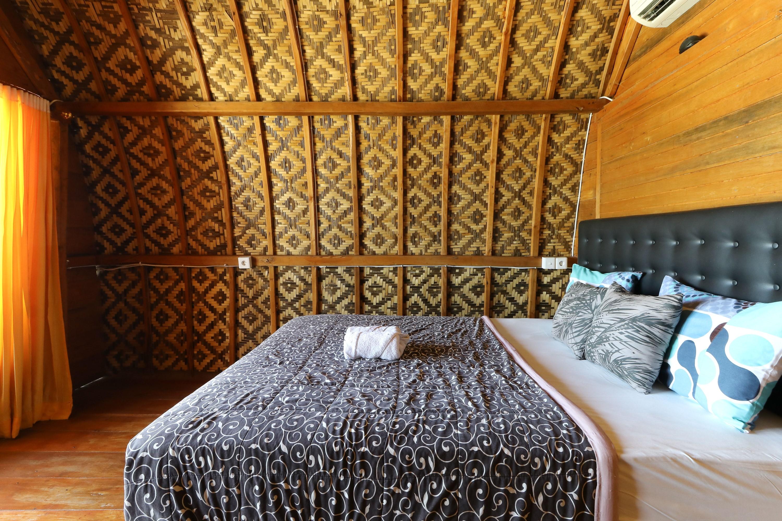 Road Beach Homestay Ped Bagian luar foto