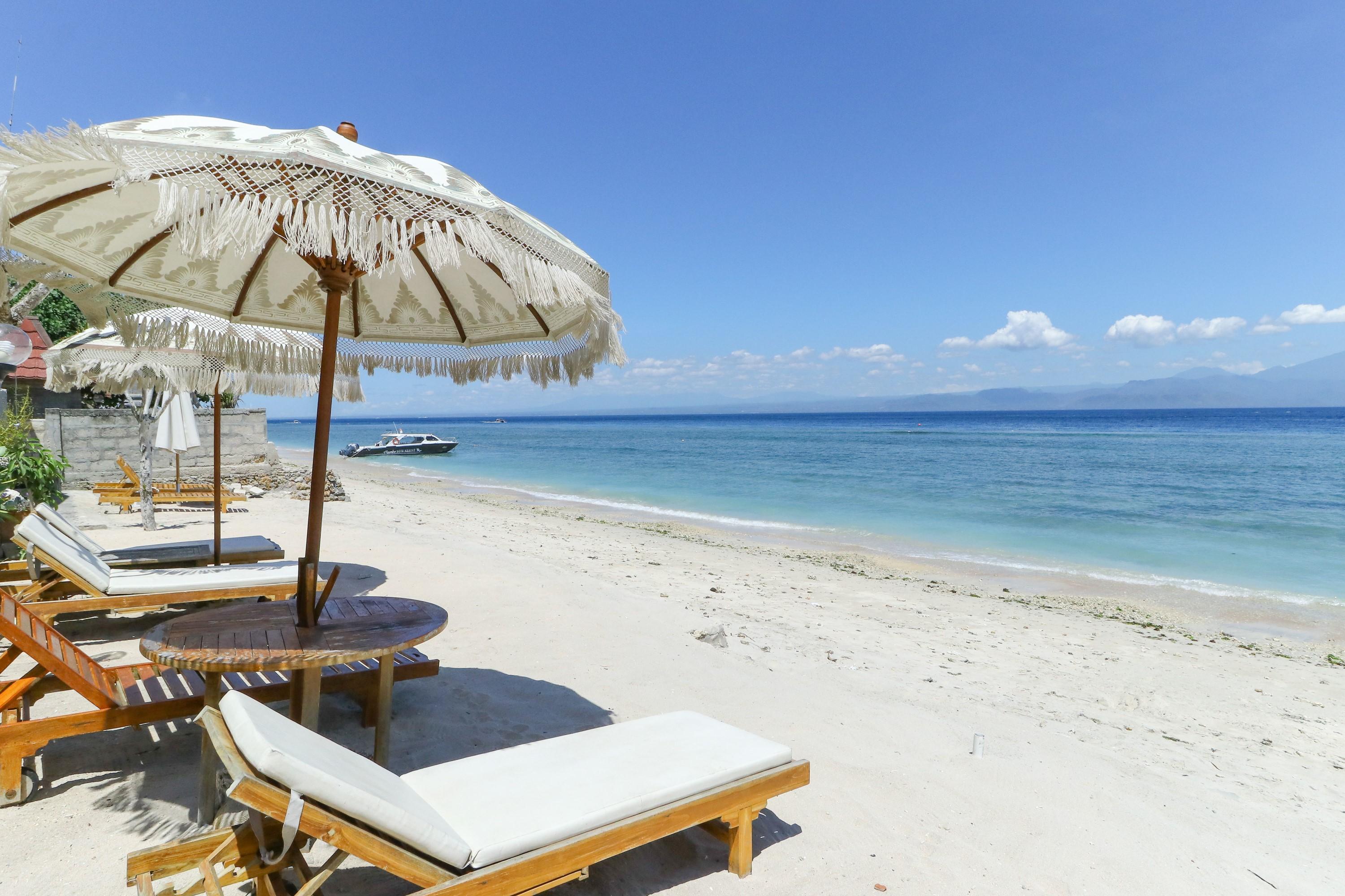 Road Beach Homestay Ped Bagian luar foto